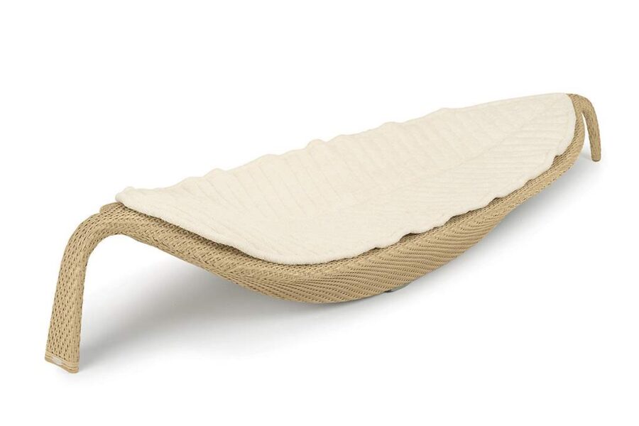 DEDON | LEAF BEACH CHAIR | DESIGNED BY FRANK LIGTHART