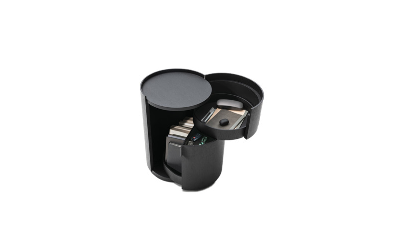 Living Divani_Moon Satellite_Mist-o (2)_1 Living Divani_Moon Satellite_Mist-o (2)_1